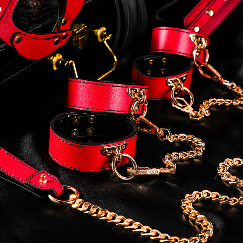 Vanilla Luxury -8 Piece Premium Leather Bondage Kit Red Black-Red