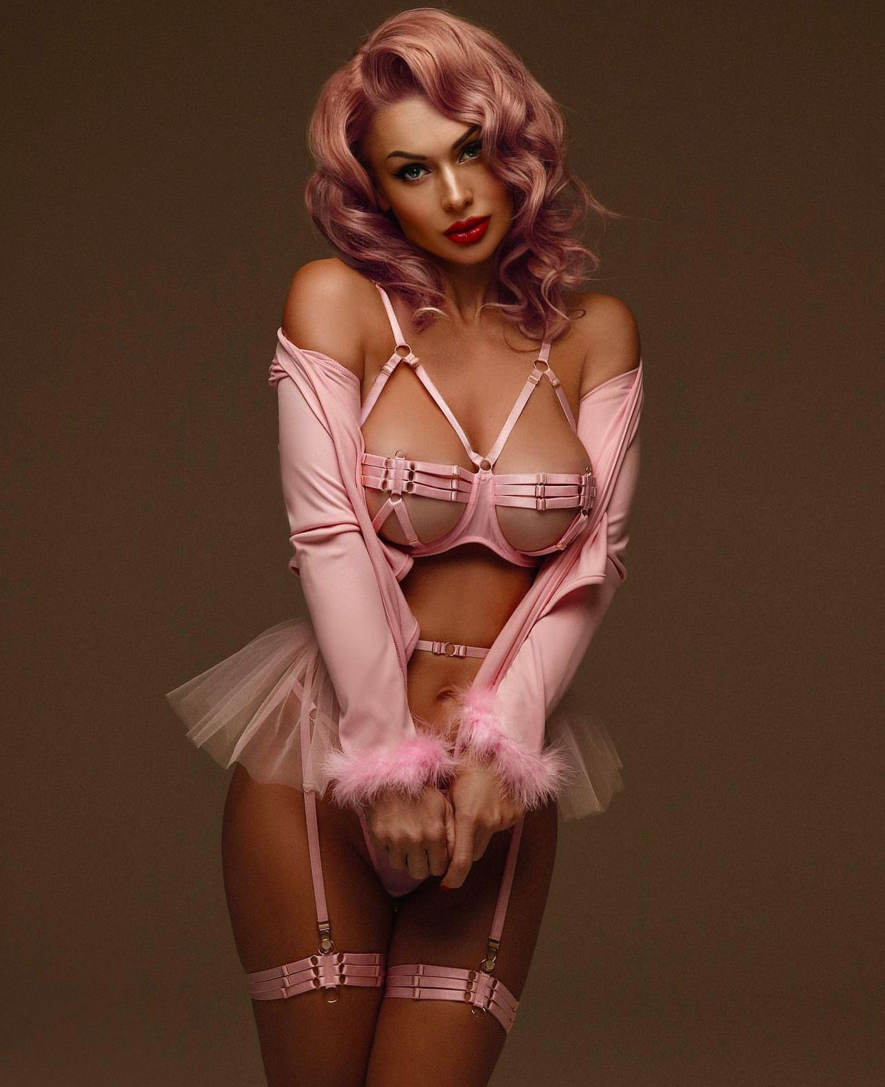 Pinky Lingerie Set